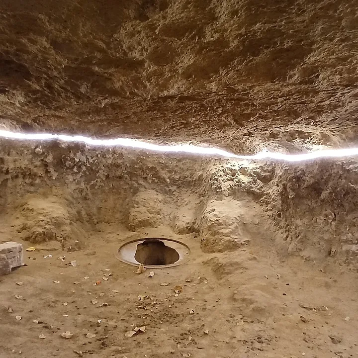 Raies Cave in Isfahan