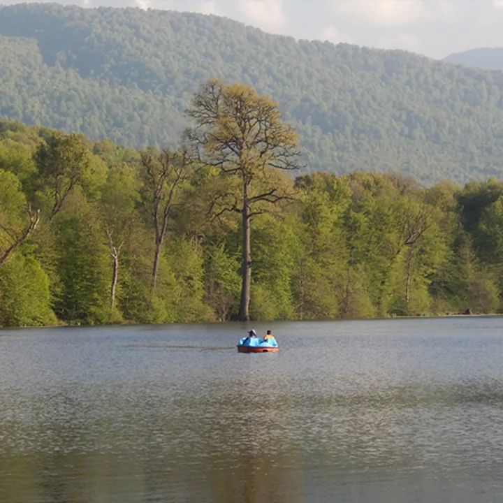 دریاچه الندان in Mazandaran