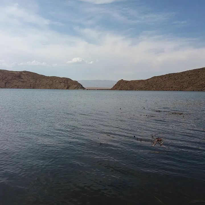 دریاچه سد ساوه in Markazi