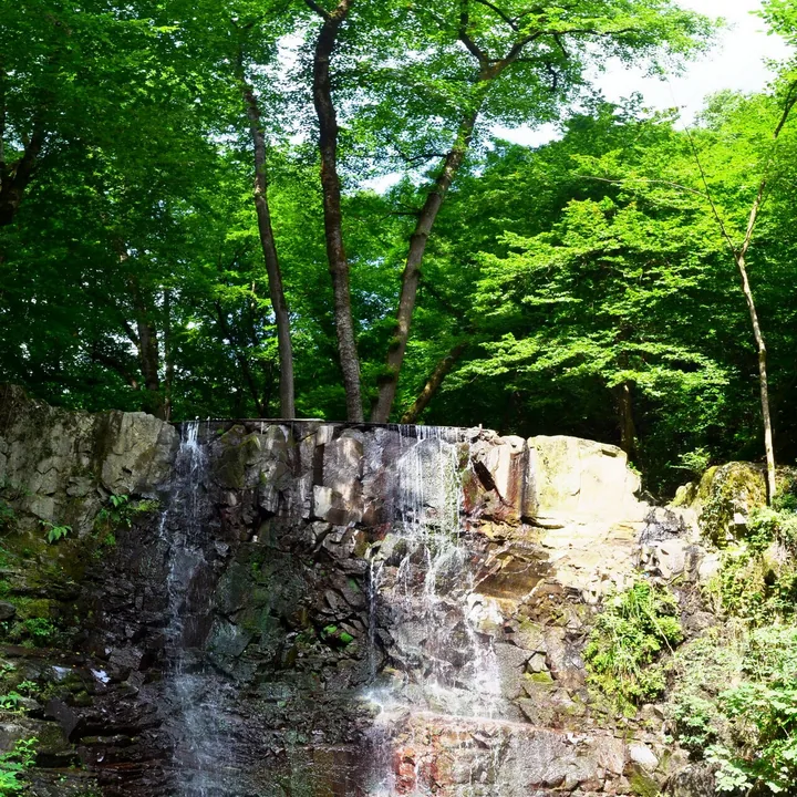 آبشار لونک in Gilan