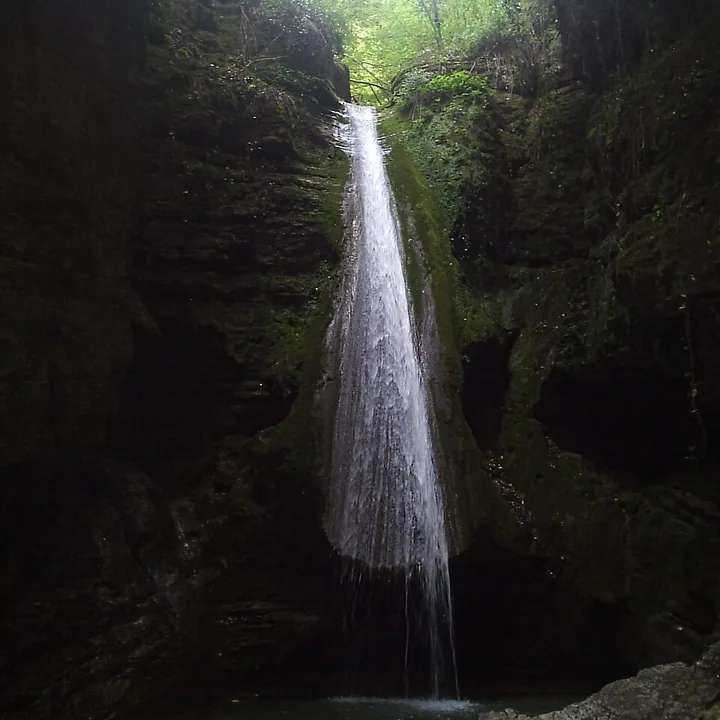آبشار سنگ نو in Mazandaran